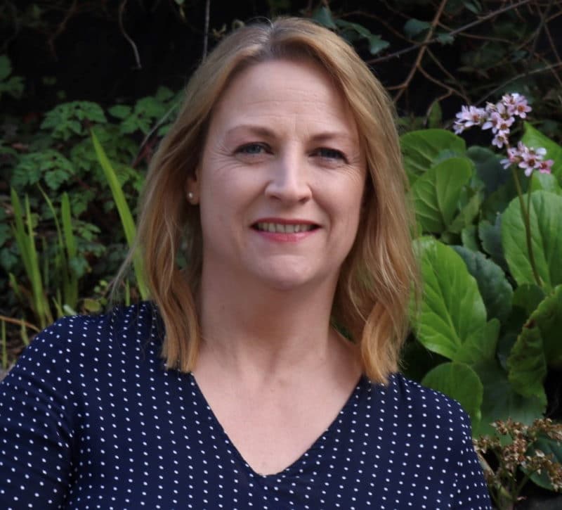 Helen Brosnan - APA
